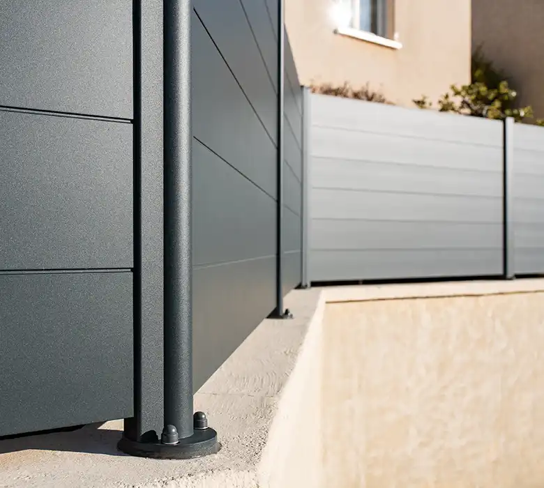 Des portails contemporains pour une maison moderne