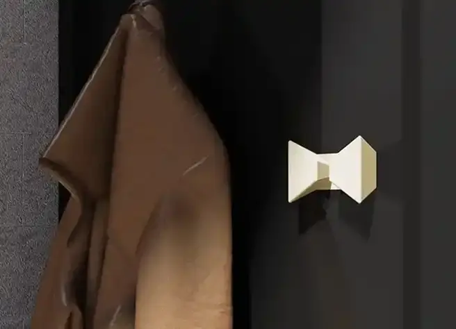 Patère Kostum hover